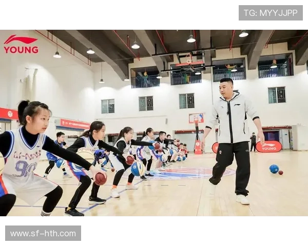 篮球魅力无穷：从球场到生活，探索篮球文化与运动精神的深刻内涵