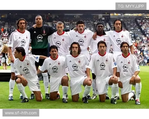 永恒红黑之魂保罗马尔蒂尼与AC米兰荣耀岁月的传奇守护 永恒红黑之魂保罗马尔蒂尼与AC米兰荣耀岁月的传奇守护